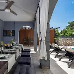 Vila Paula